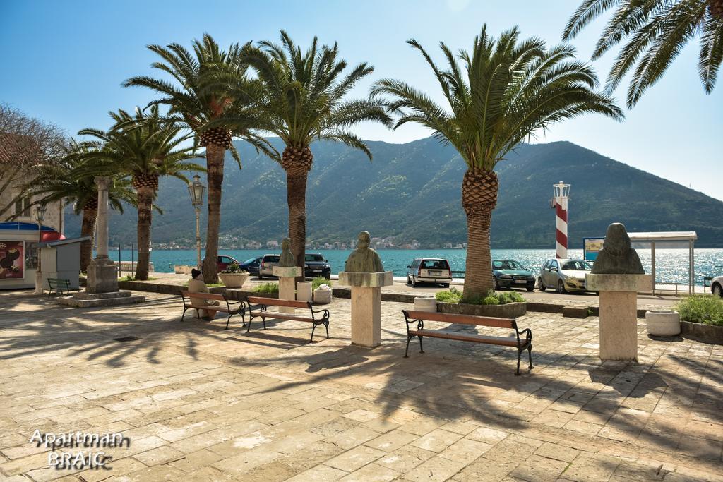 Apartment Waterline Perast Bagian luar foto